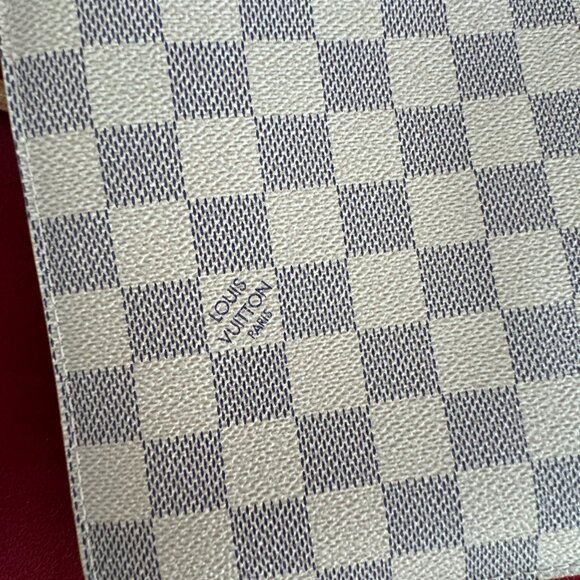 Louis Vuitton Neutrals Coated Canvas Clutch Women - Picture 2 of 12